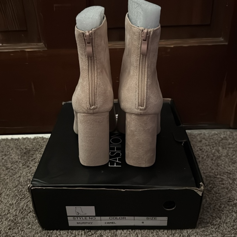 Chunky Bootie - Picture 6 of 6